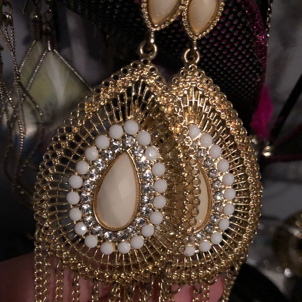 bebe earrings